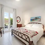 Villa Aquarius